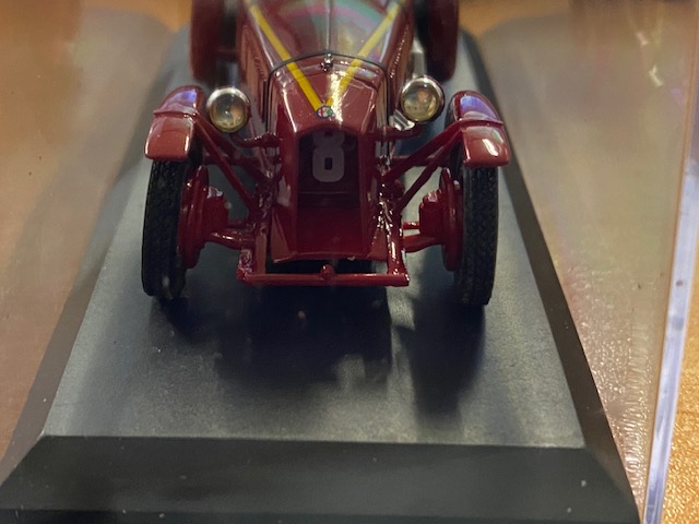  ALFA ROMEO 8c 2300 LM #8  Vainqueur Le Mans 1932 -R. Sommer - L. Chinetti    ( un seul exemplaire neuf boite d'origine )    